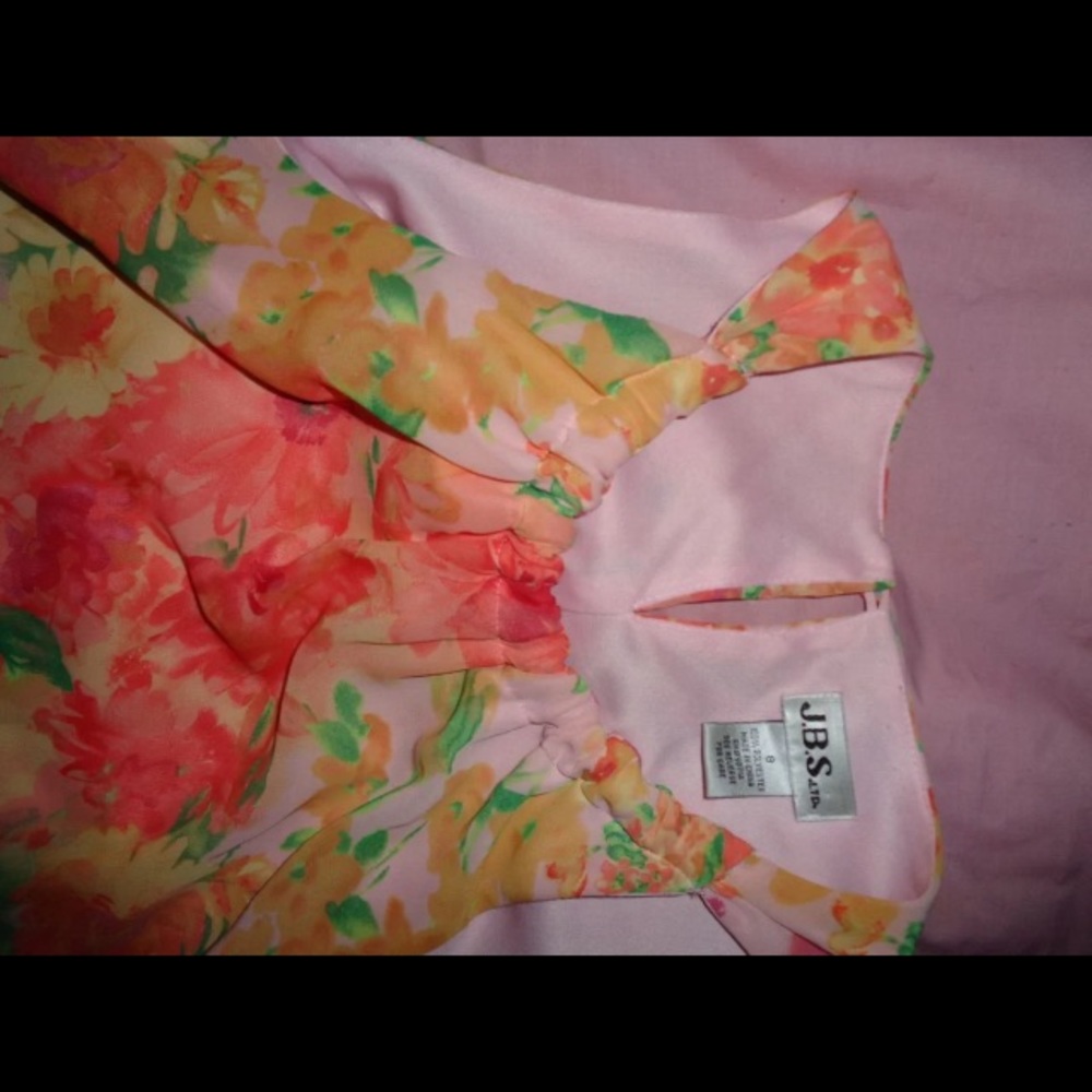 Dress - Picture 4 of 6